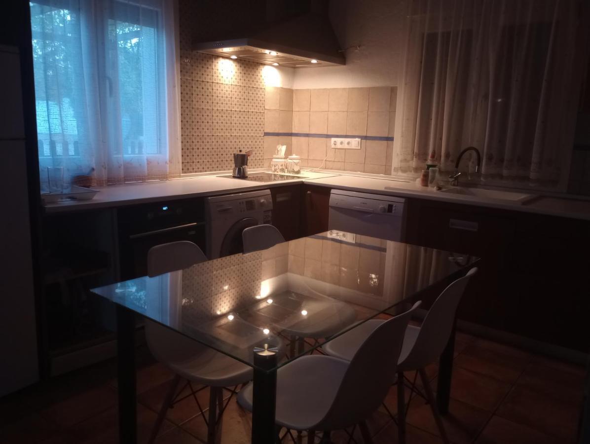 Casa De Campo Los Manueles Ideal Perros Pet Friendly Gojar Exteriör bild