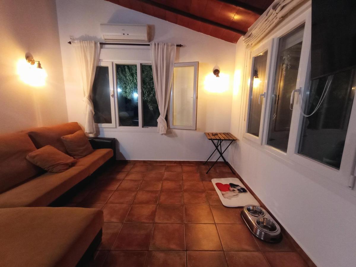 Casa De Campo Los Manueles Ideal Perros Pet Friendly Gojar Exteriör bild