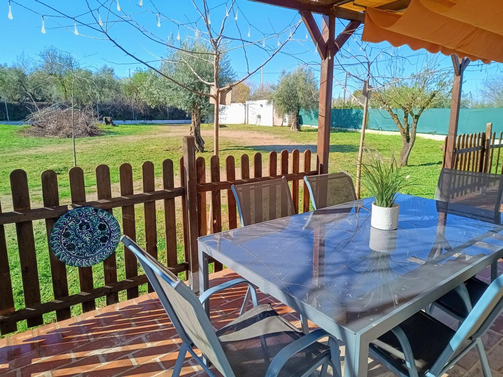 Casa De Campo Los Manueles Ideal Perros Pet Friendly Gojar Exteriör bild
